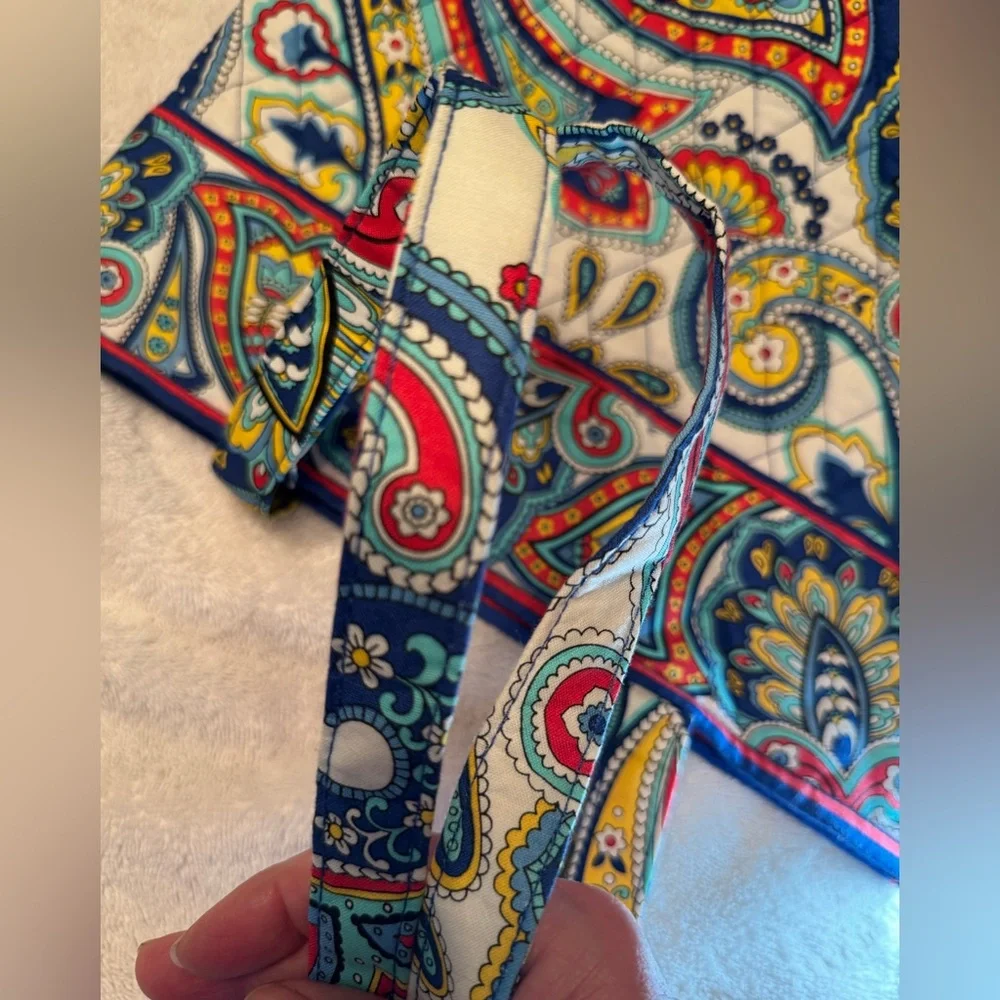NWOT Vera Bradley $150 Retail Retired Marina Paisley Tote Laptop Bag - Picture 6 of 7